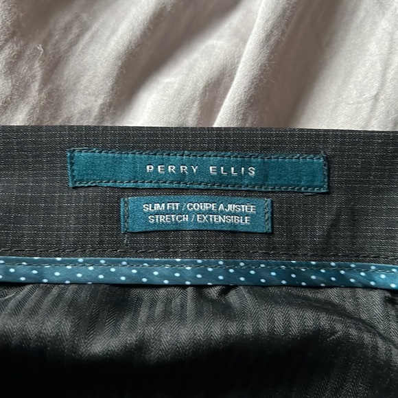 Perry Ellis Slim Fit Dress Pants - Picture 4 of 6